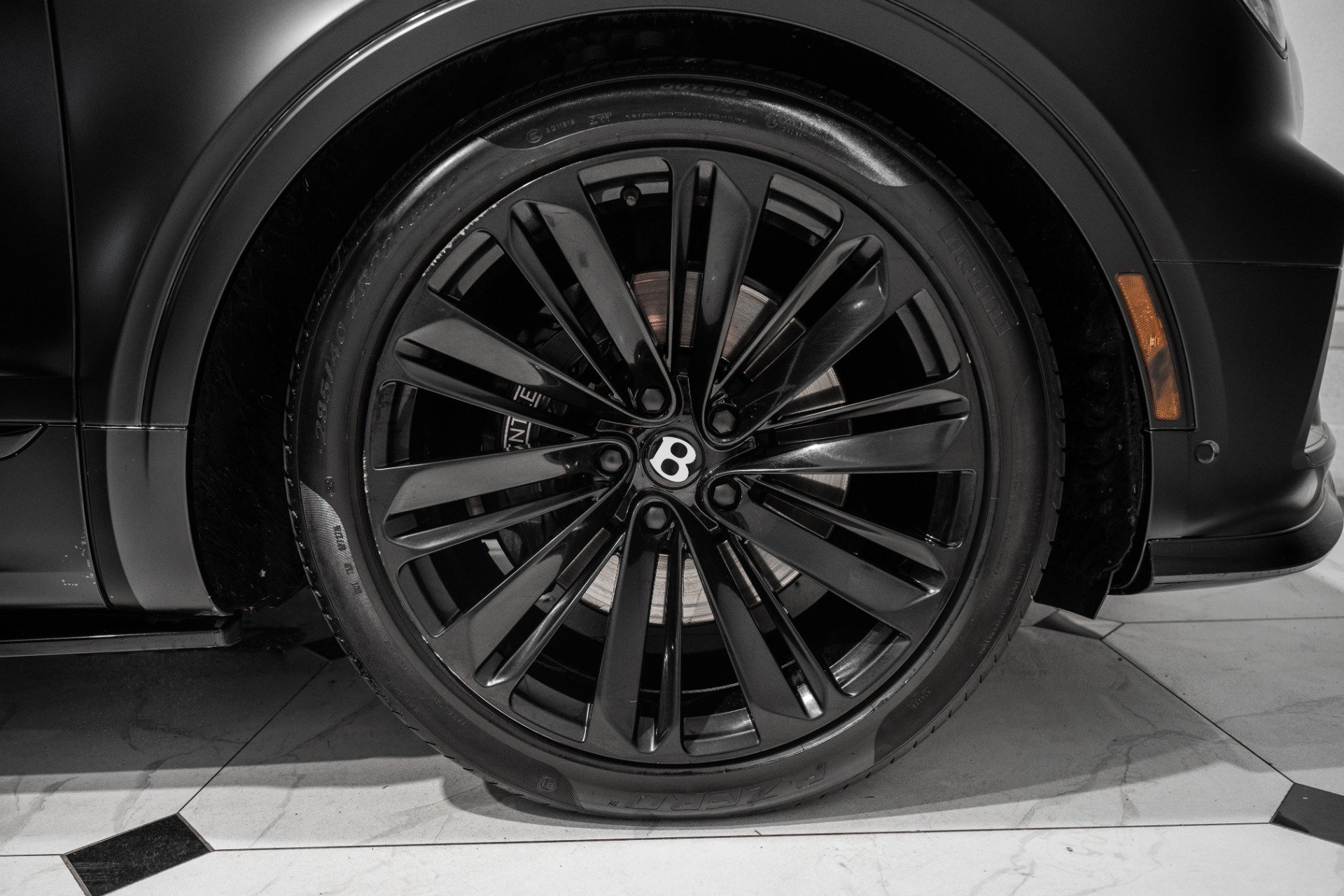 Certified 2022 Bentley Bentayga Speed AWD/4WD image 17