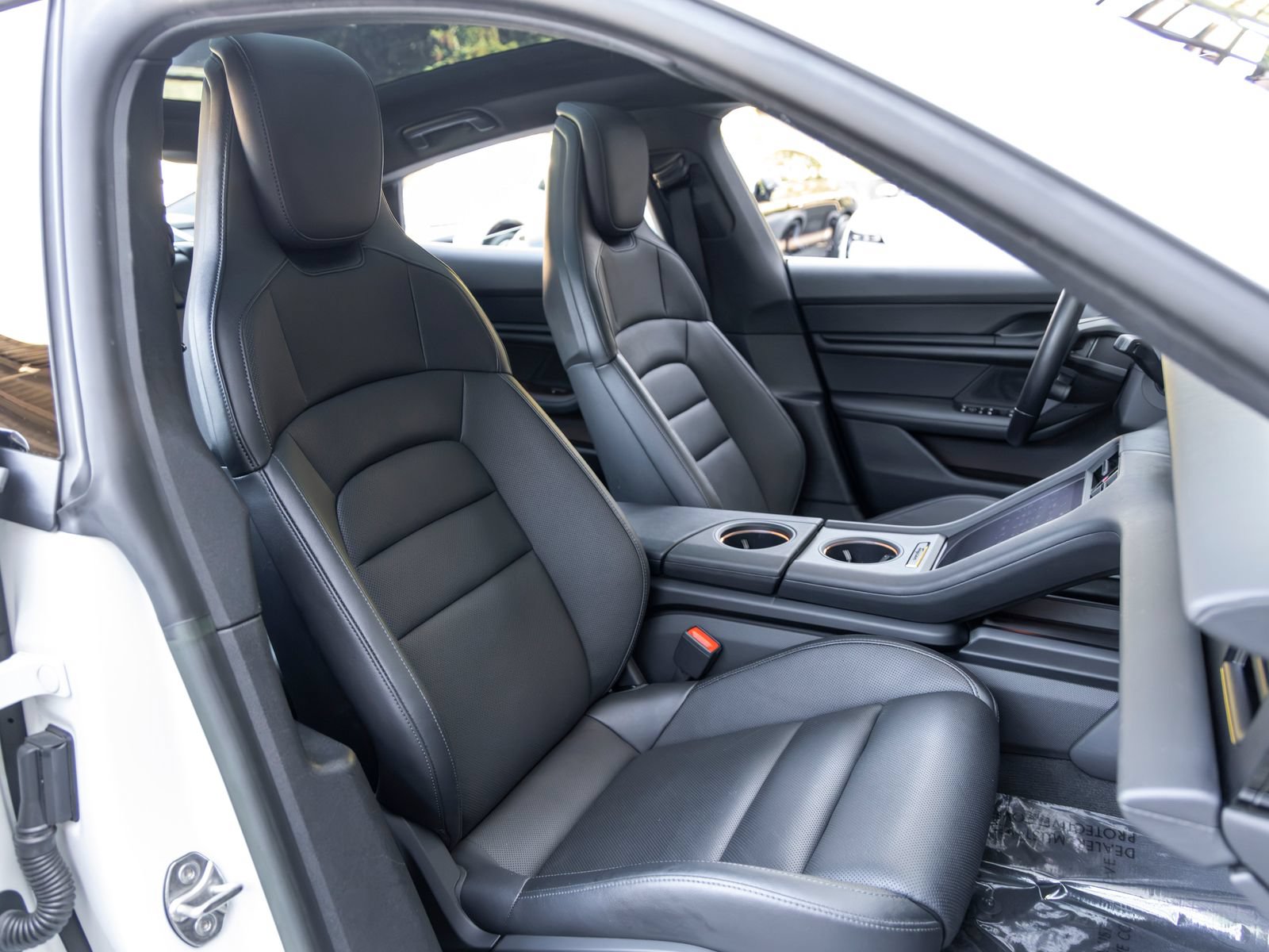 Used 2024 Porsche Taycan 4S AWD/4WD image 65
