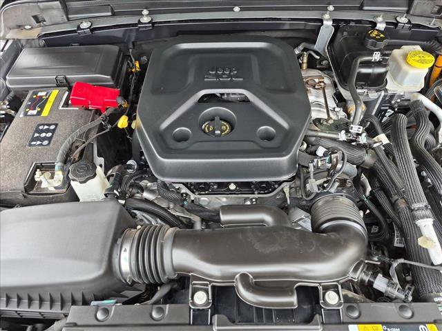 Used 2023 Jeep Wrangler Unlimited AWD/4WD image 23