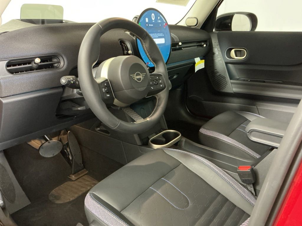 Certified 2025 MINI Cooper S FWD image 22