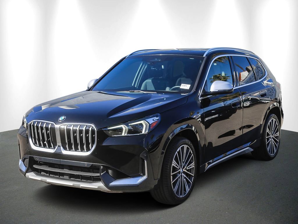 Certified 2023 BMW X1 xDrive28i w/ Convenience Package AWD/4WD image 3