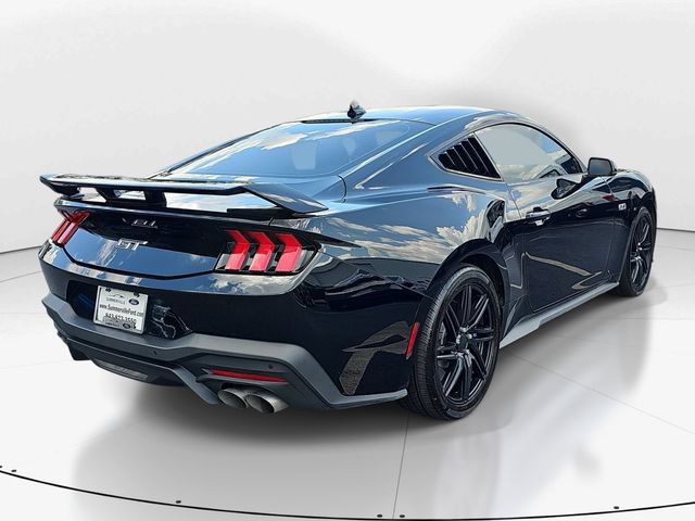 Used 2024 Ford Mustang GT Premium RWD image 3