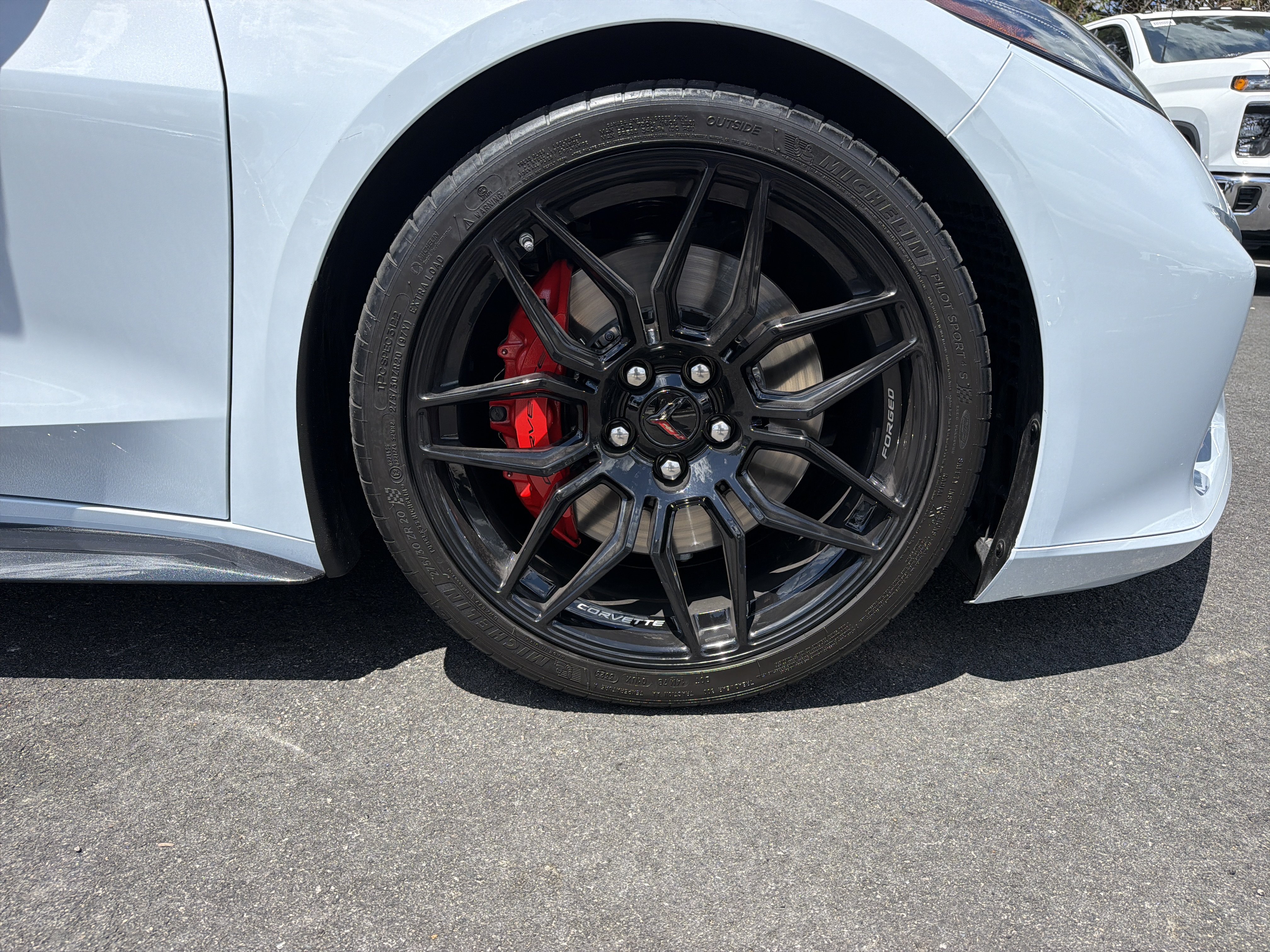 Used 2024 Chevrolet Corvette Z06 RWD image 13