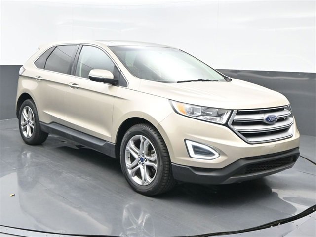 Used 2017 Ford Edge Titanium w/ Equipment Group 301A image 8