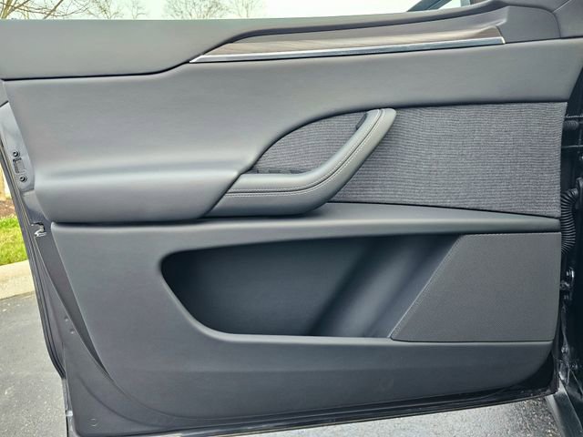 Used 2024 Tesla Model X image 20