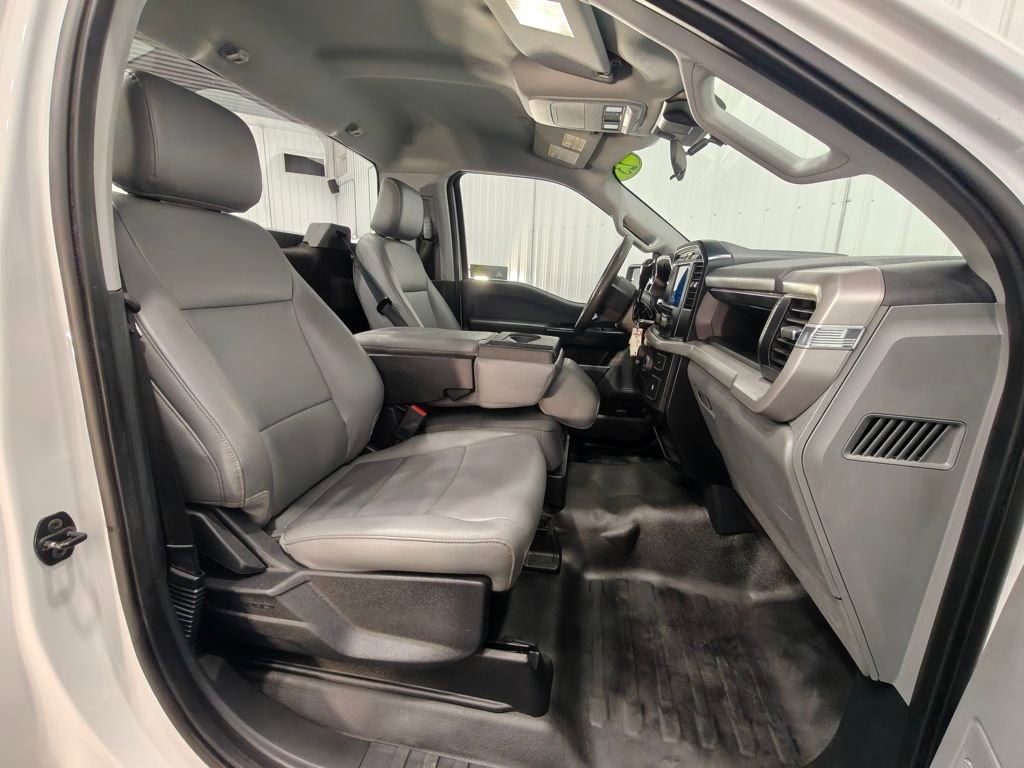 Used 2023 Ford F150 XL image 23