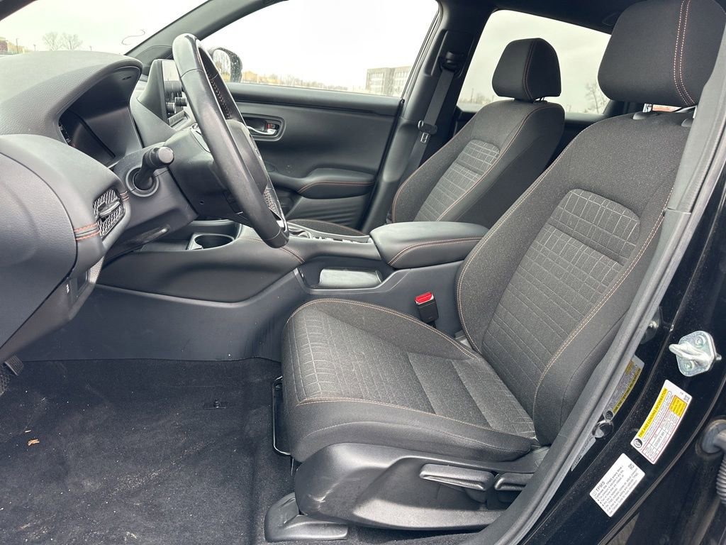 Used 2023 Honda HR-V Sport image 15