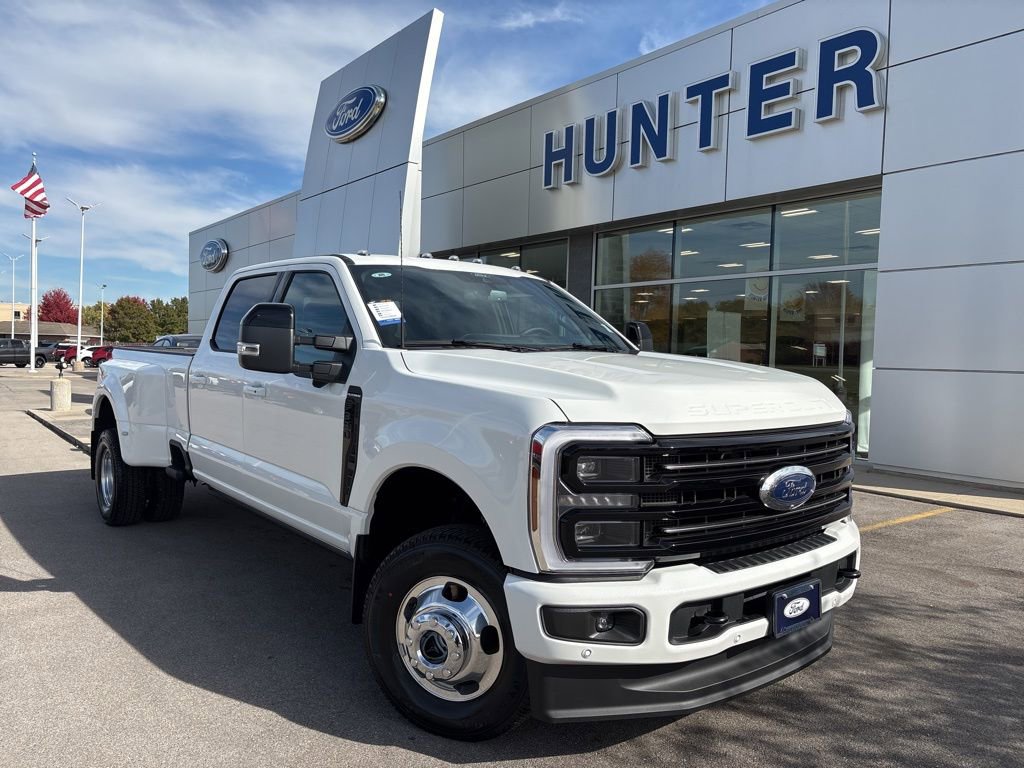 New 2026 Ford F350 Platinum image 1