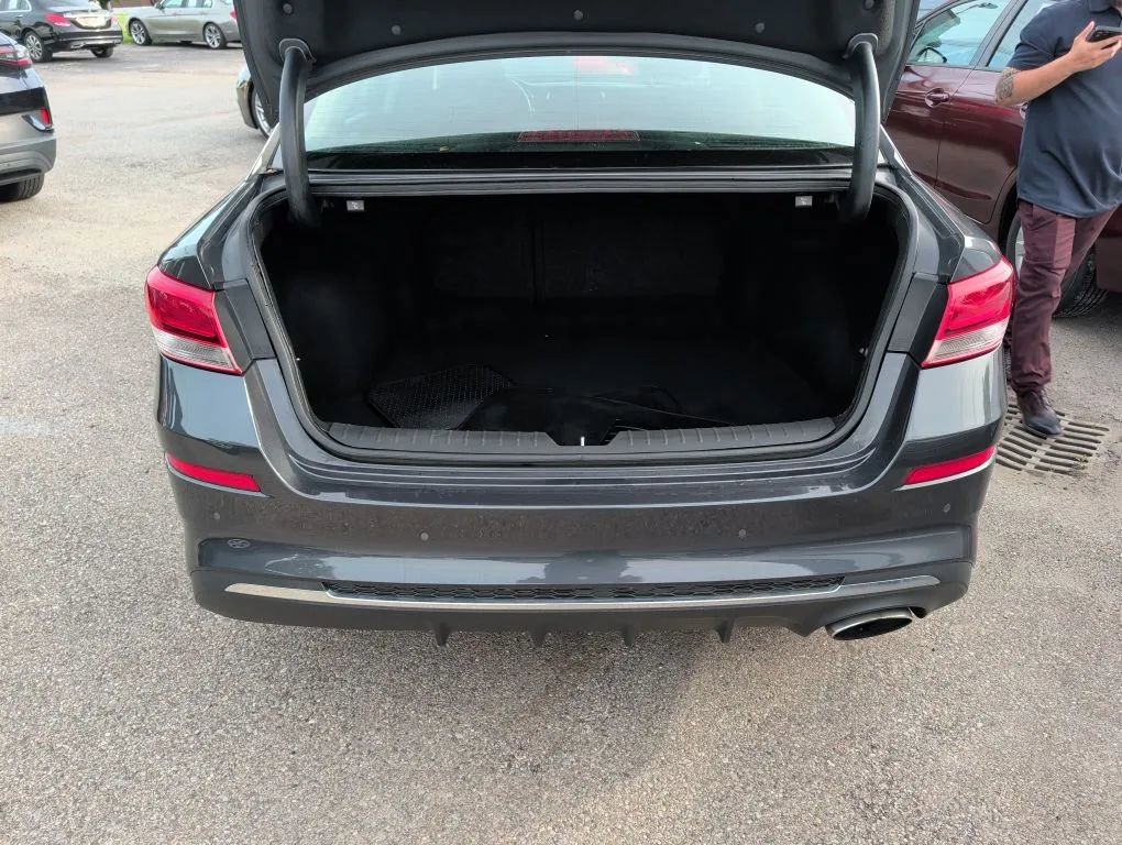 Used 2019 Kia Optima LX FWD image 21