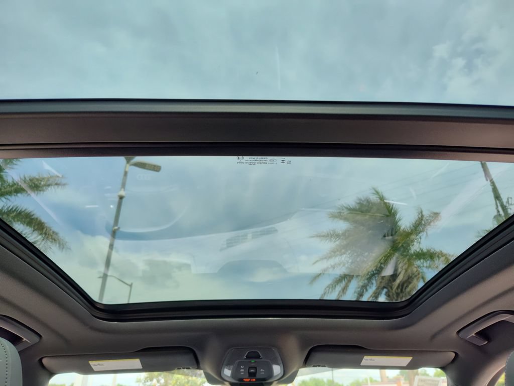 New 2025 Audi SQ5 Premium Plus AWD/4WD image 11