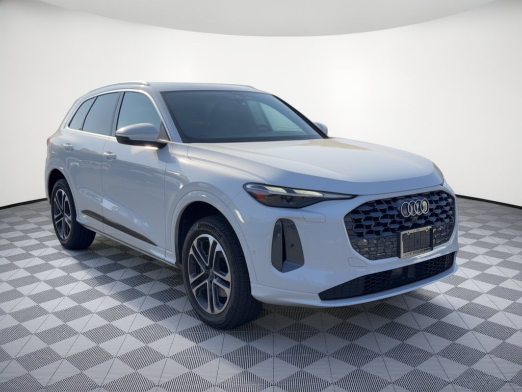 Certified 2026 Audi Q5 Premium AWD/4WD image 7
