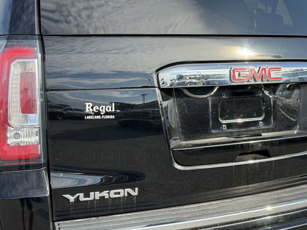 Used 2018 GMC Yukon Denali AWD/4WD image 11