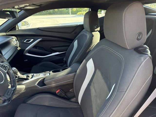 Used 2017 Chevrolet Camaro LT w/ Technology Package image 18