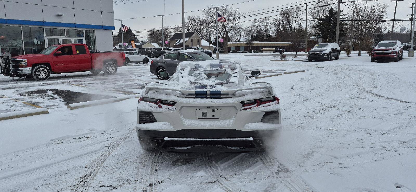 Used 2024 Chevrolet Corvette Stingray Preferred Cpe w/ Z51 Performance Package image 5