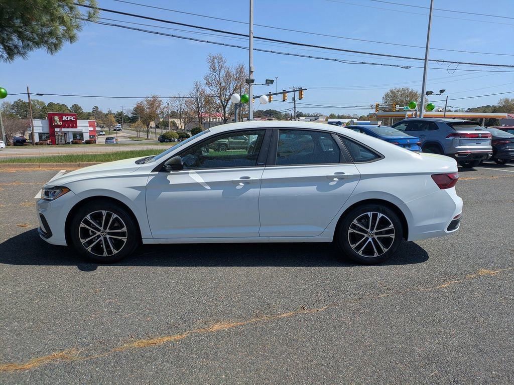 New 2026 Volkswagen Jetta Sport image 7