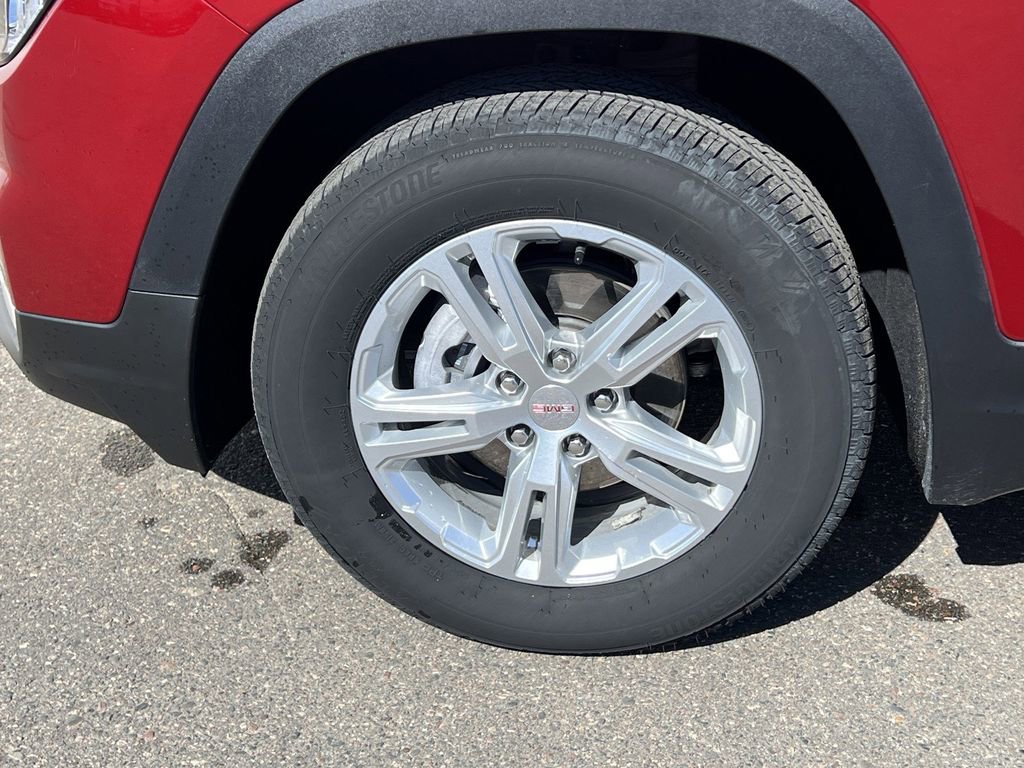 Used 2024 GMC Terrain SLE image 6