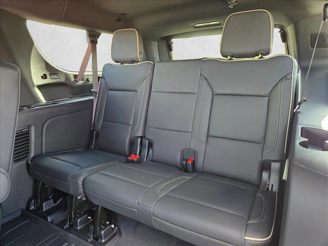 New 2026 Chevrolet Suburban Premier w/ Sun And Tow Package image 18