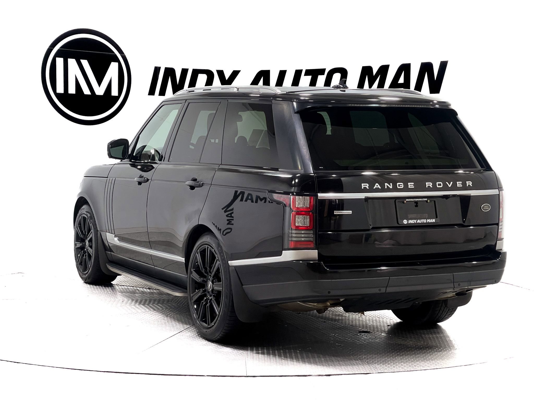 Used 2016 Land Rover Range Rover Supercharged image 6