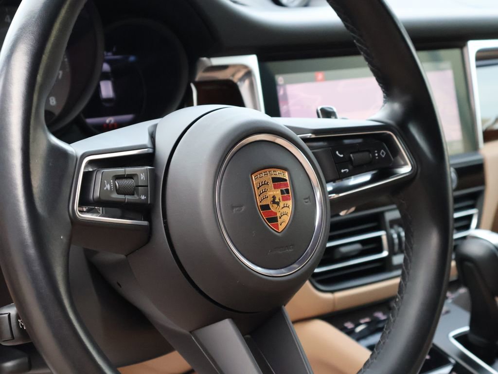 Used 2022 Porsche Macan S image 19