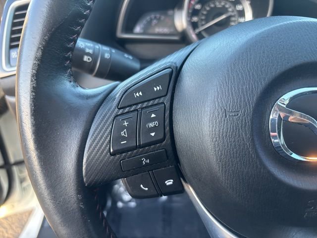 Used 2015 MAZDA MAZDA3 i Grand Touring image 24