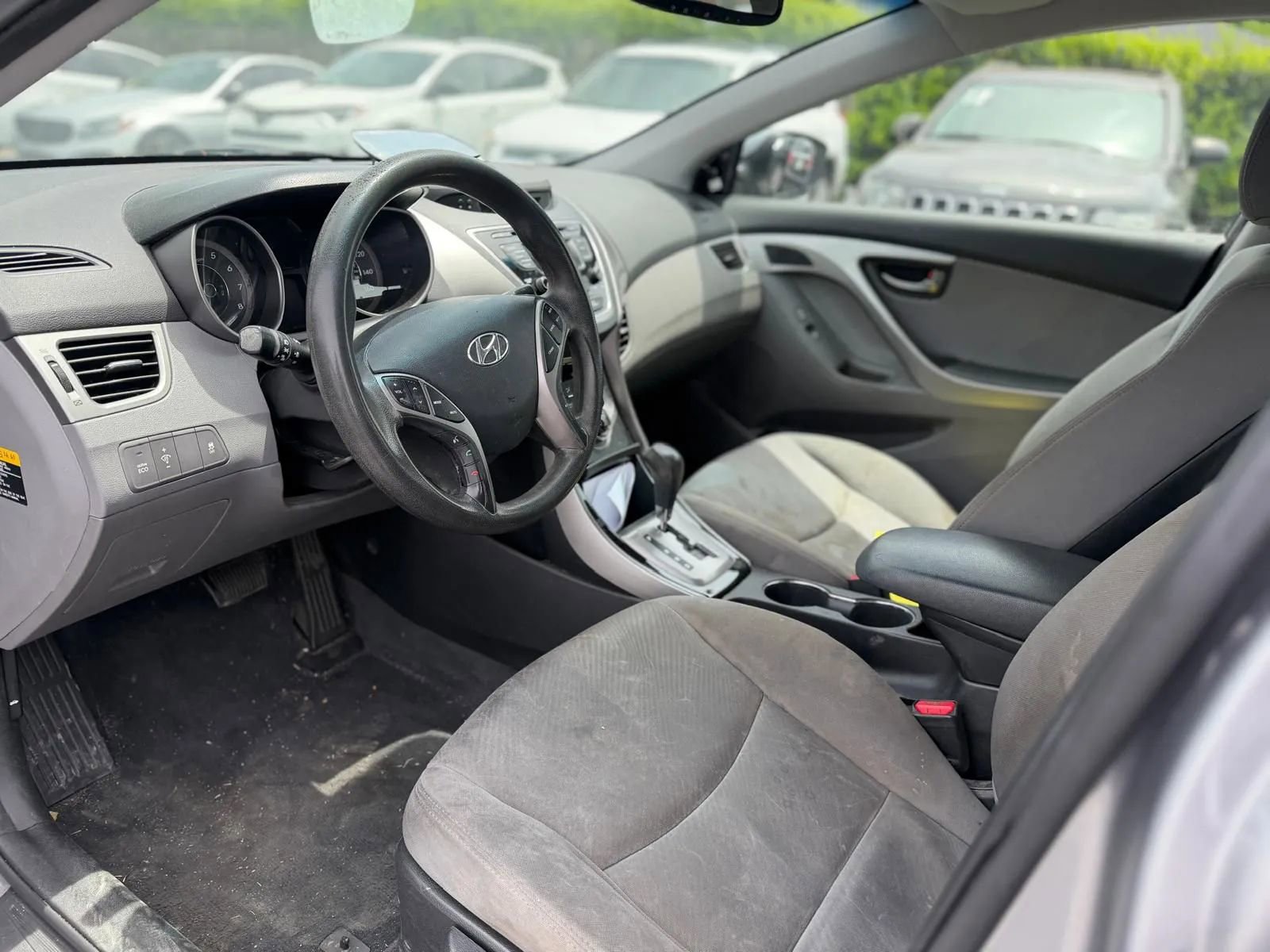 Used 2013 Hyundai Elantra GLS w/ Preferred Pkg FWD image 9