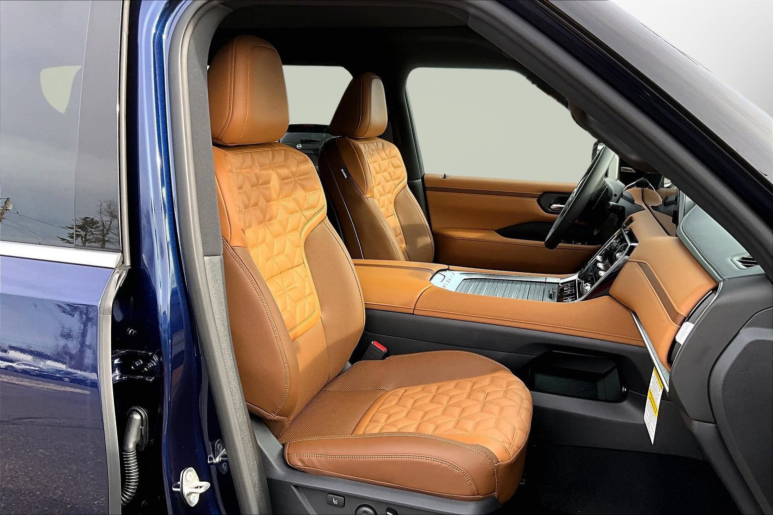 New 2026 Nissan Armada Platinum Reserve AWD/4WD image 5