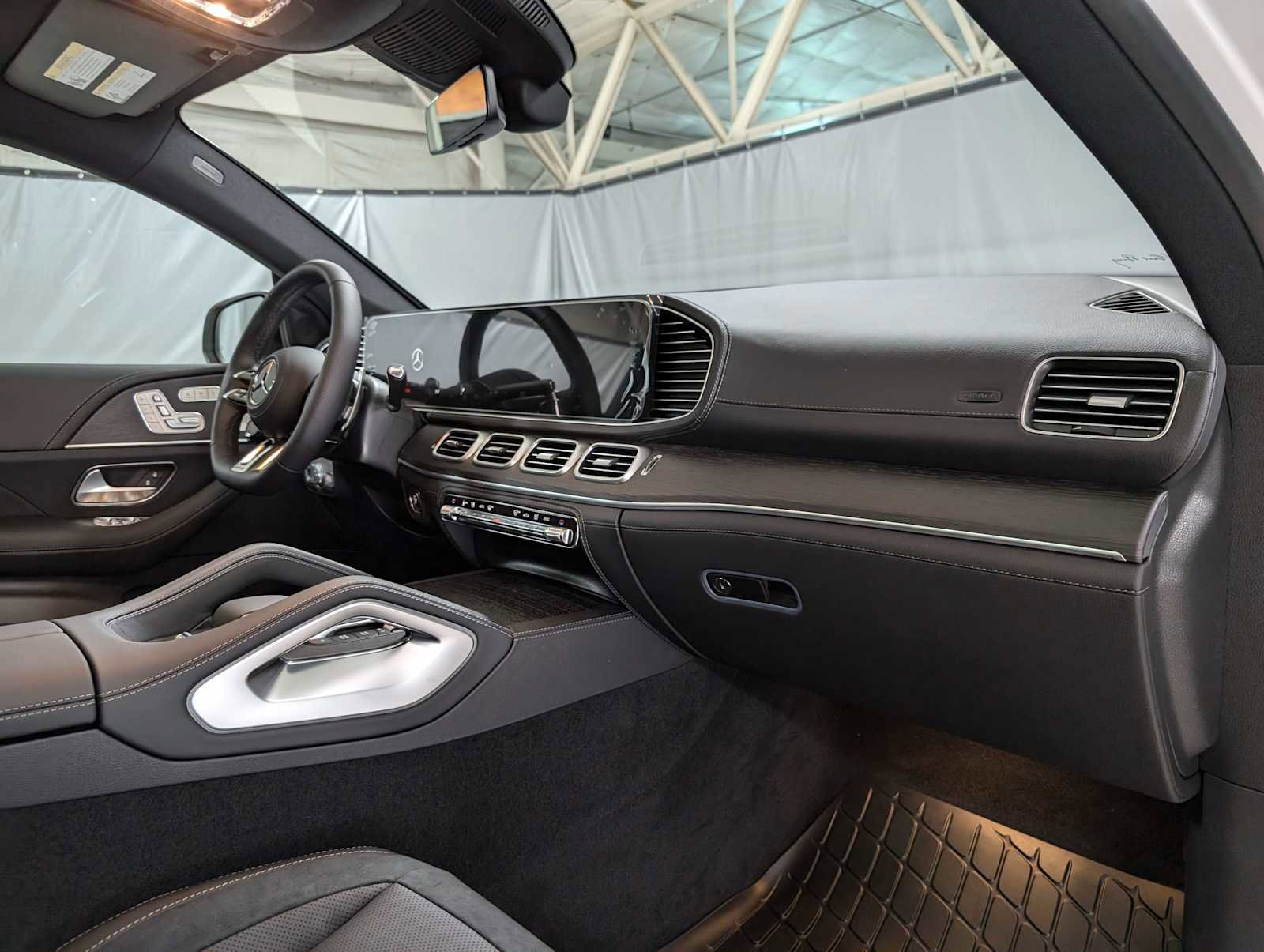 New 2025 Mercedes-Benz GLE 53 AMG AMG GLE 53 image 12