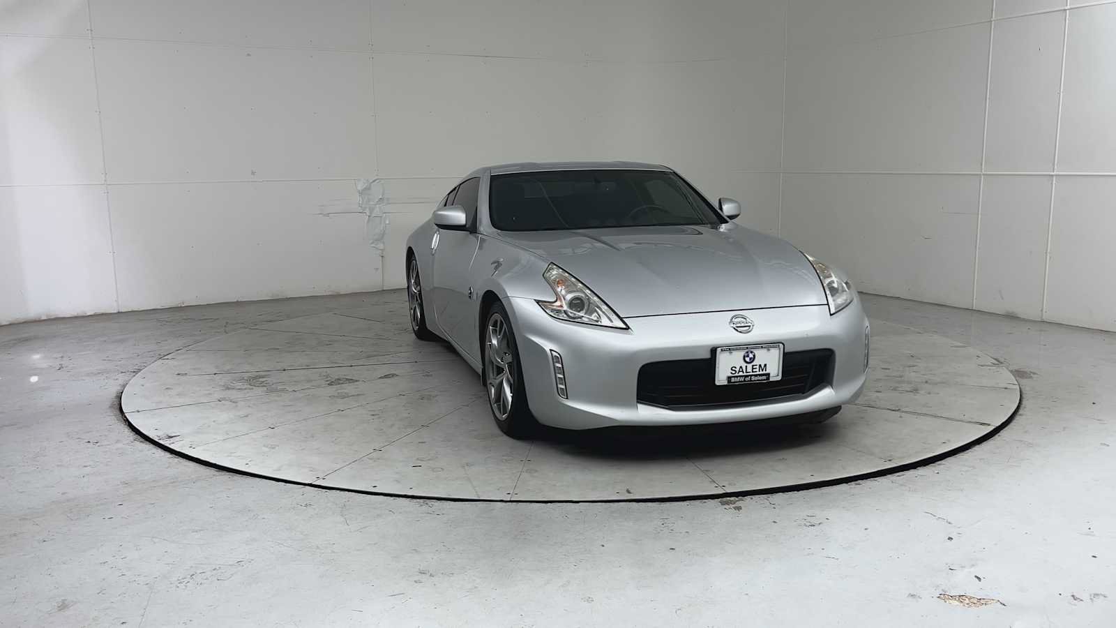Used 2013 Nissan 370Z Touring w/ Sport Pkg RWD image 7