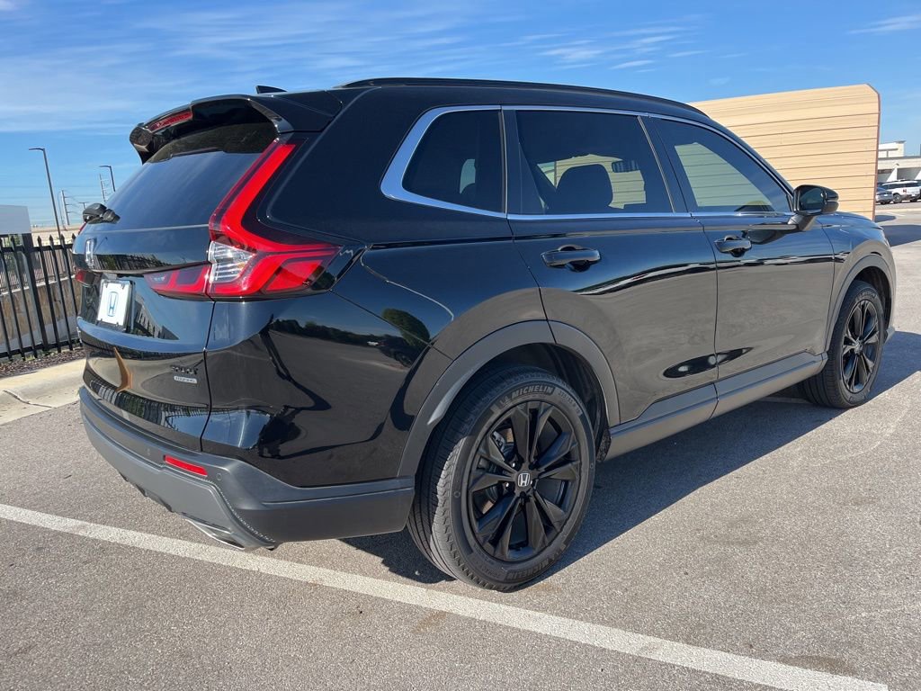 Certified 2023 Honda CR-V Sport Touring image 4
