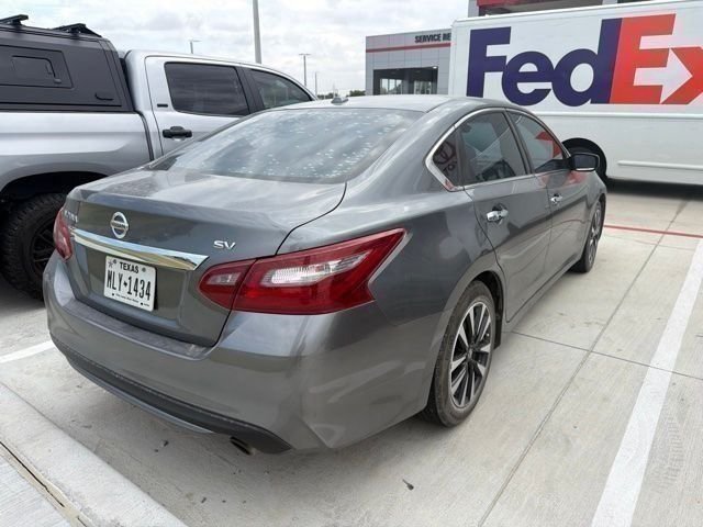 Used 2018 Nissan Altima 2.5 SV FWD image 8