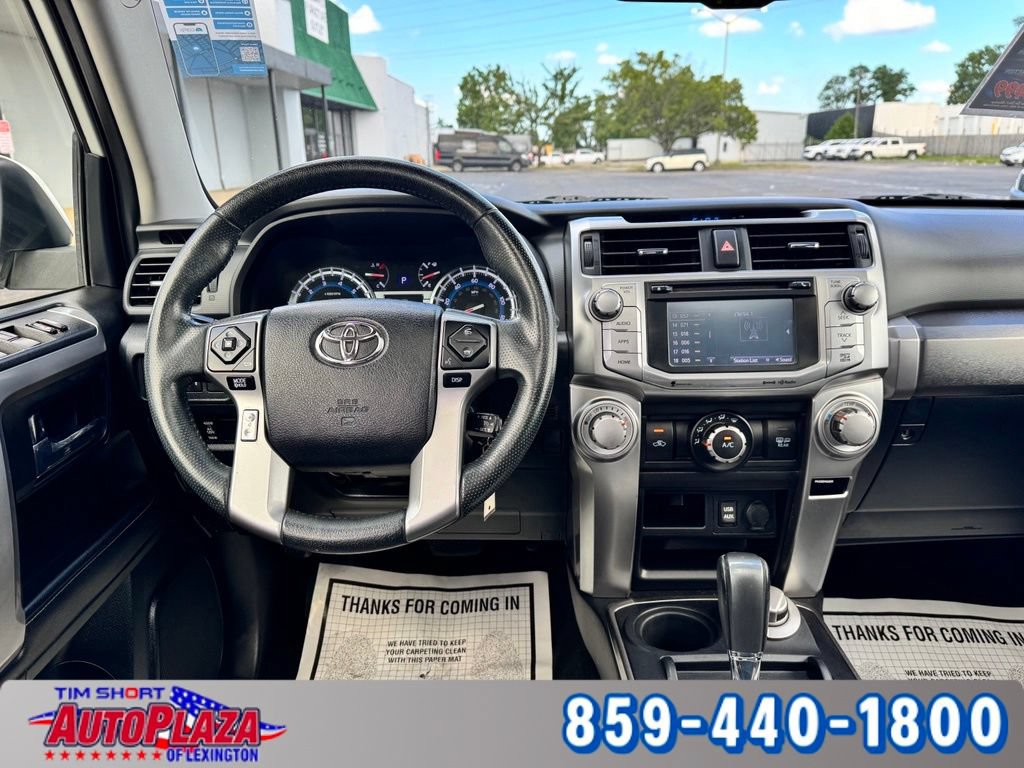 Used 2019 Toyota 4Runner SR5 Premium AWD/4WD image 31