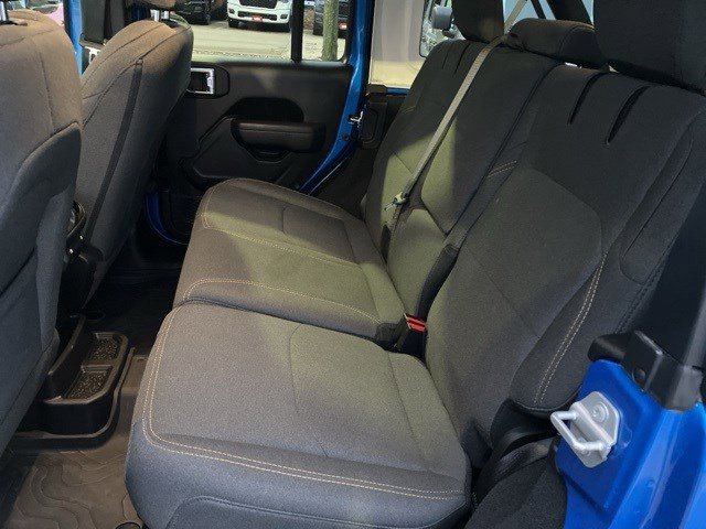 Used 2024 Jeep Wrangler Willys image 22