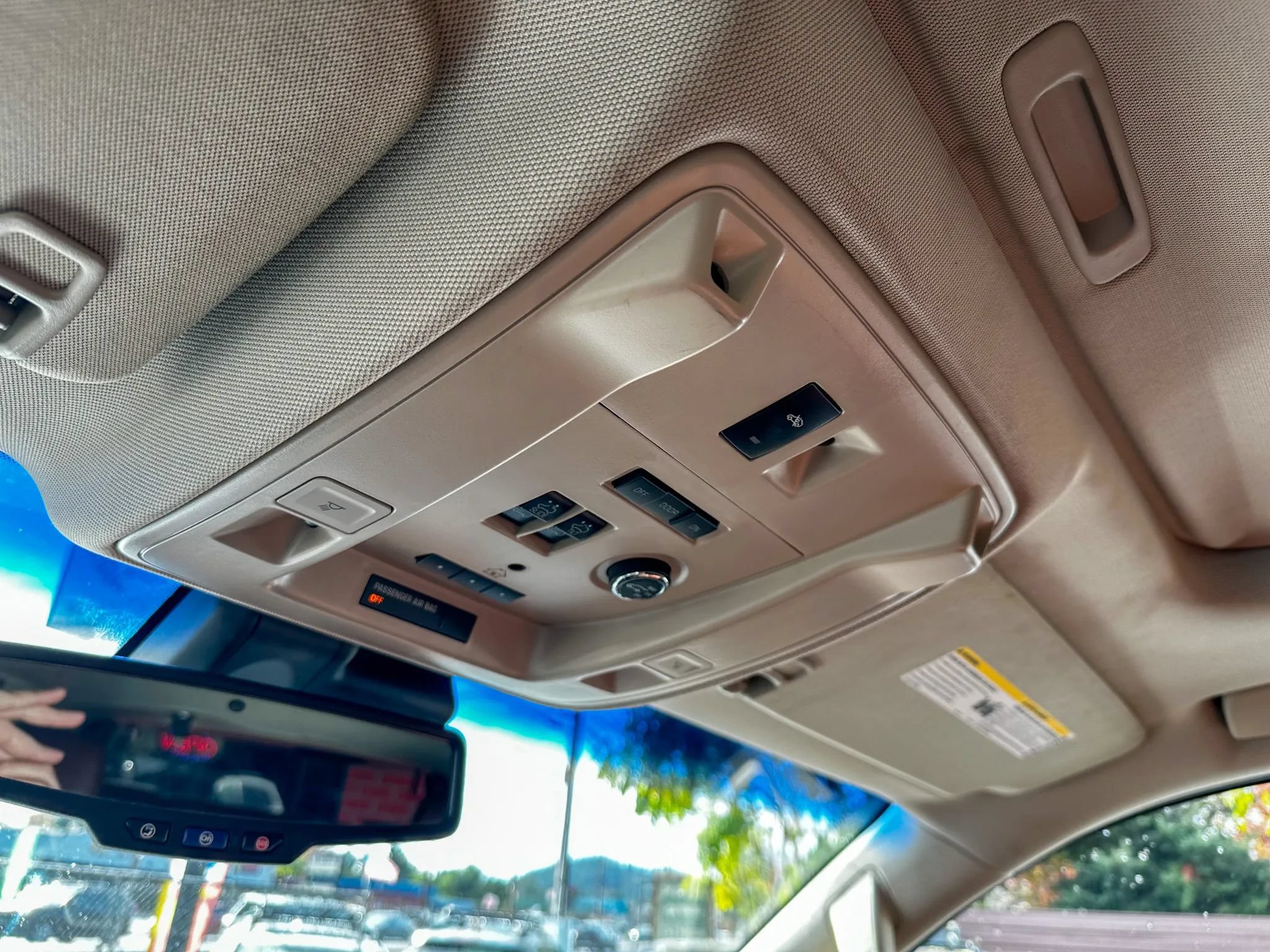 Used 2016 Cadillac Escalade Premium AWD/4WD image 27