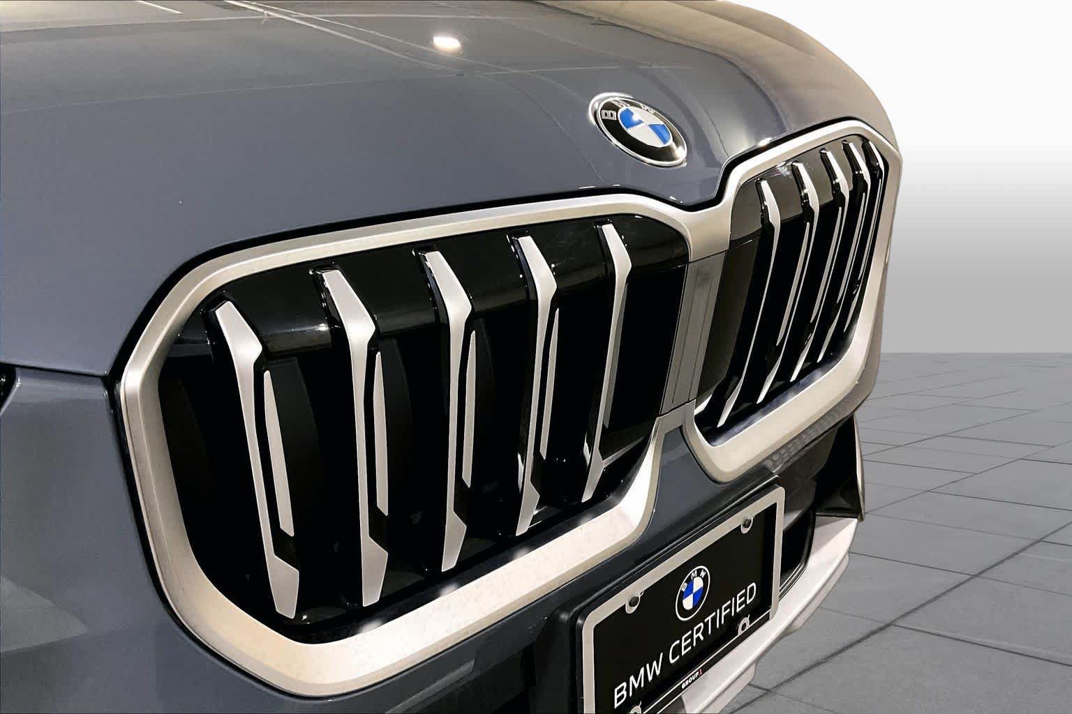 Used 2025 BMW X1 xDrive28i AWD/4WD image 32