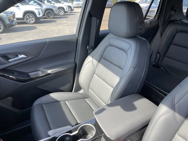 New 2027 Chevrolet Equinox LT w/ Convenience Package II AWD/4WD image 24