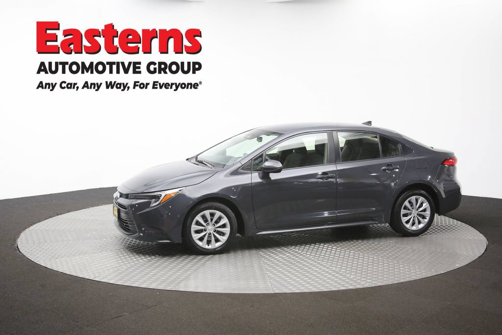 Used 2023 Toyota Corolla LE FWD image 56