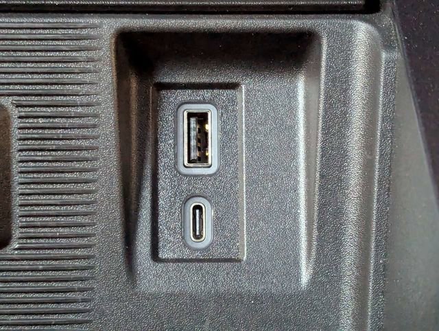 Used 2024 GMC Hummer EV 2X w/ LPO, Illumination Package image 16