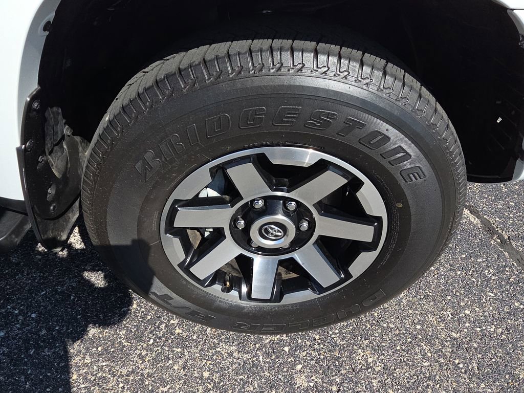 Used 2023 Toyota 4Runner TRD Off-Road image 10