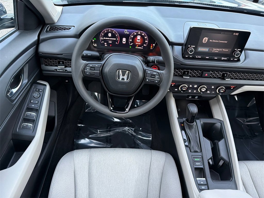 Used 2024 Honda Accord EX image 18