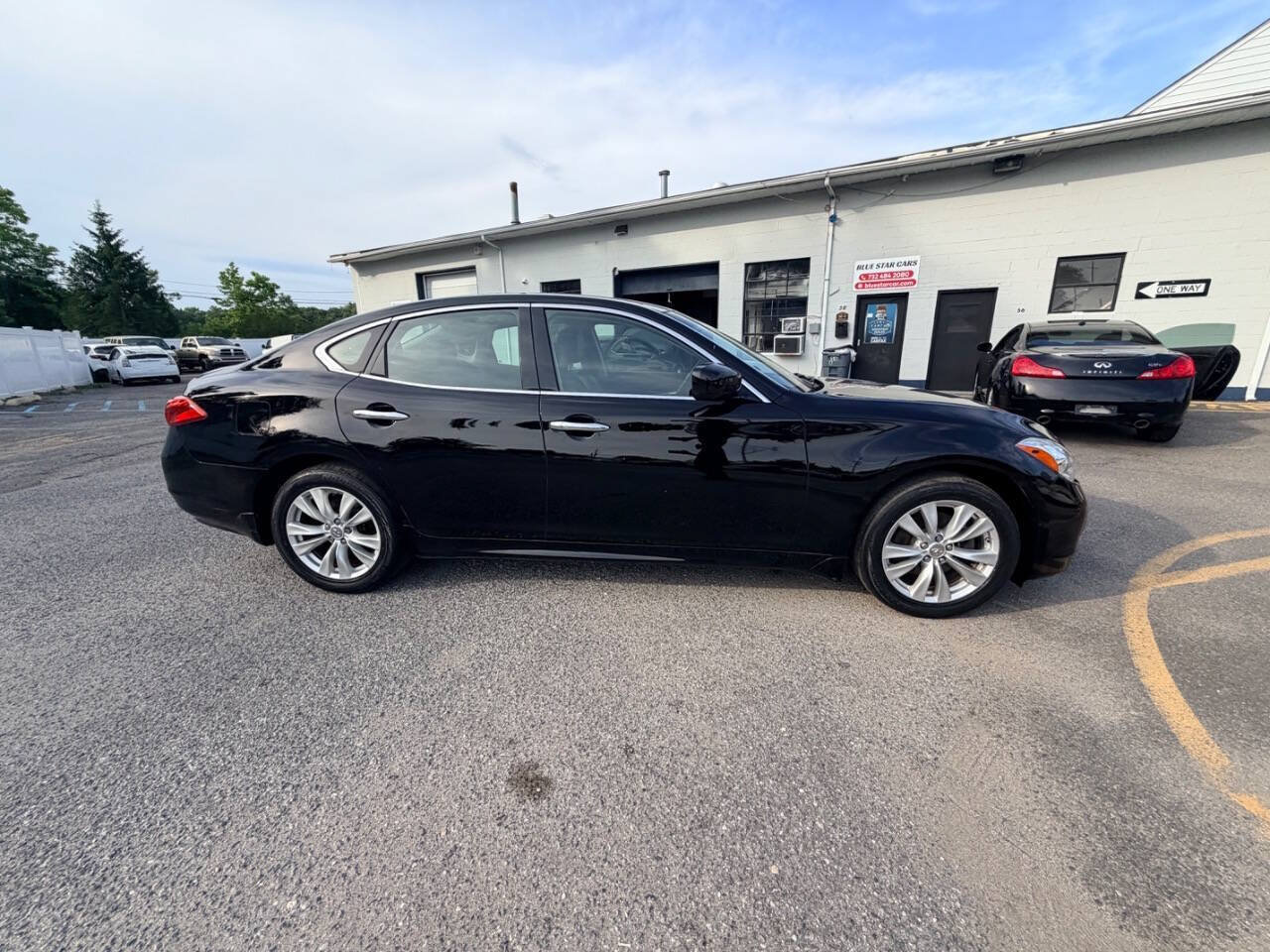 Used 2011 INFINITI M37 x w/ Premium Pkg AWD/4WD image 11