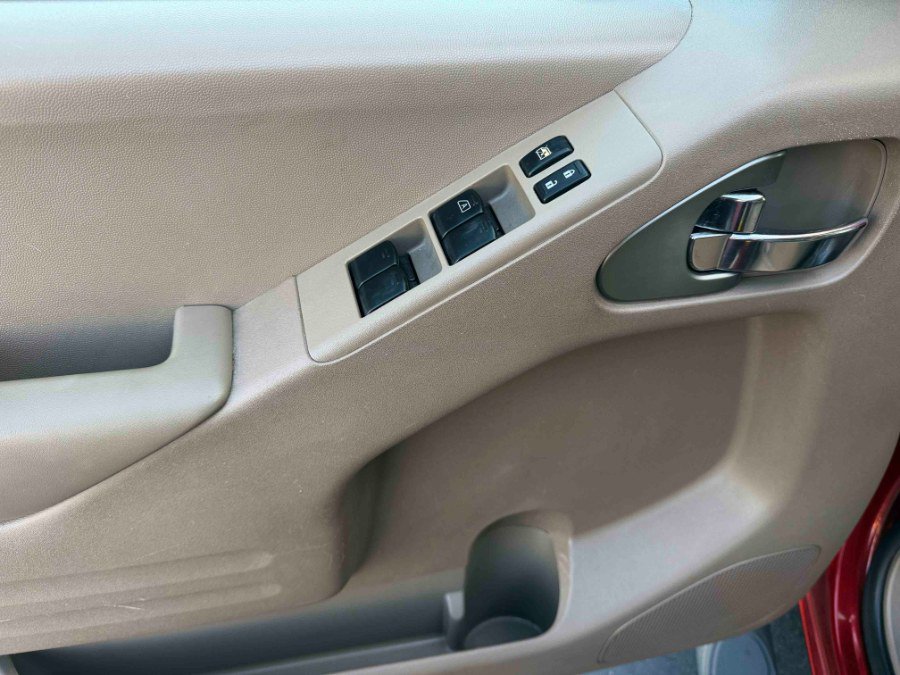 Used 2015 Nissan Frontier SV w/ SV Value Truck Package image 18