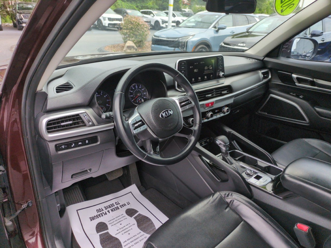Used 2020 Kia Telluride LX AWD/4WD image 14