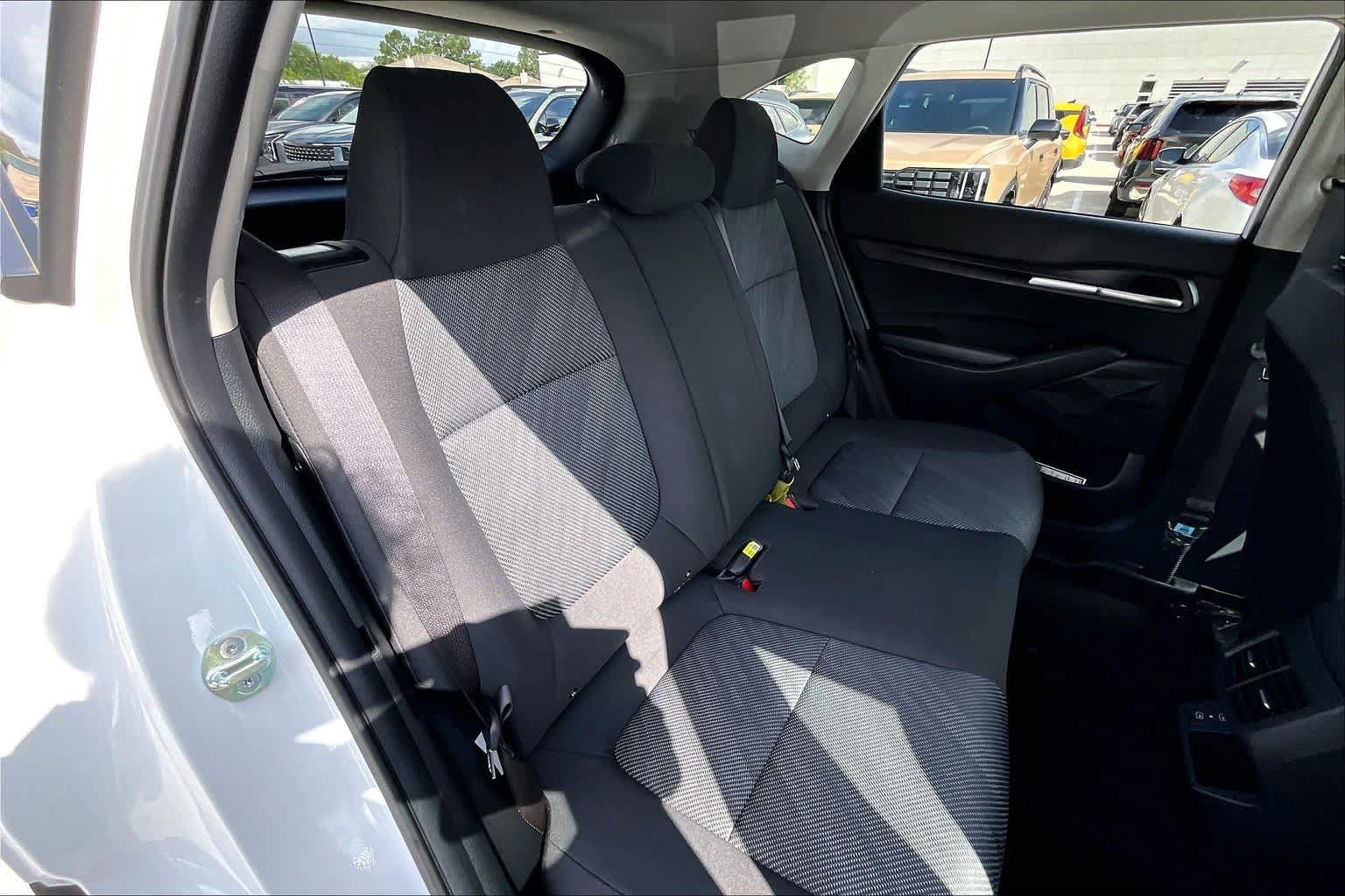 Certified 2026 Kia Seltos LX FWD image 19