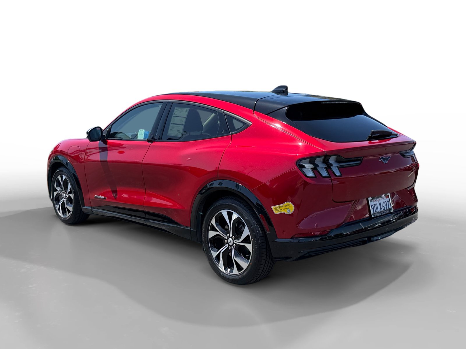 Certified 2022 Ford Mustang Mach-E Premium AWD/4WD image 3