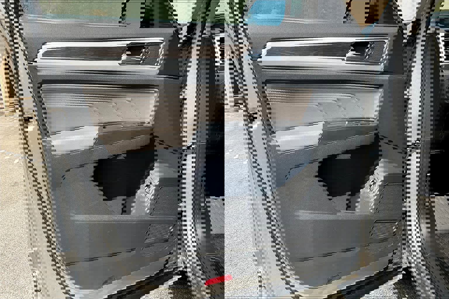 Used 2022 Volkswagen Atlas SE image 21