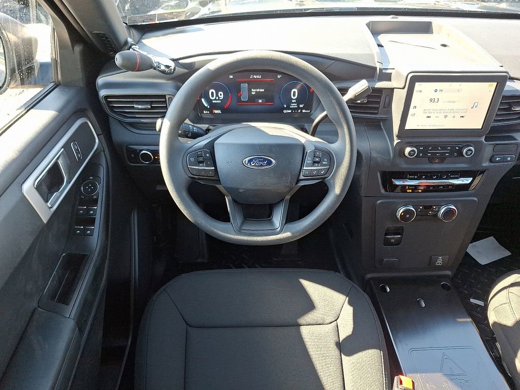 New 2025 Ford Explorer 4WD Police Interceptor image 7