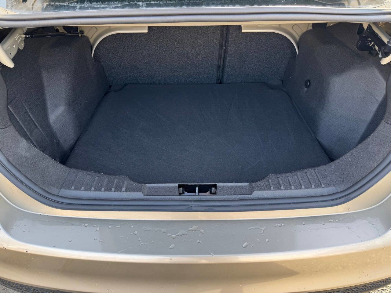 Used 2017 Ford Focus SE image 14