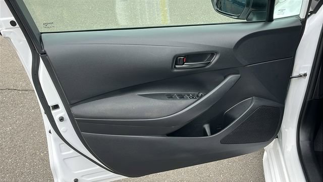 Certified 2024 Toyota Corolla LE FWD image 9