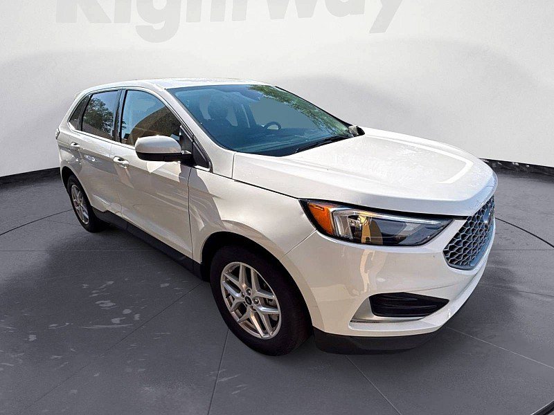 Used 2024 Ford Edge SEL AWD/4WD image 7