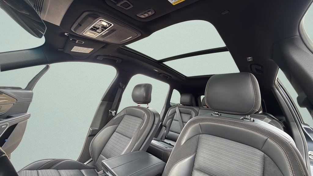 Used 2024 Lincoln Nautilus Reserve w/ Equipment Group 202A image 39